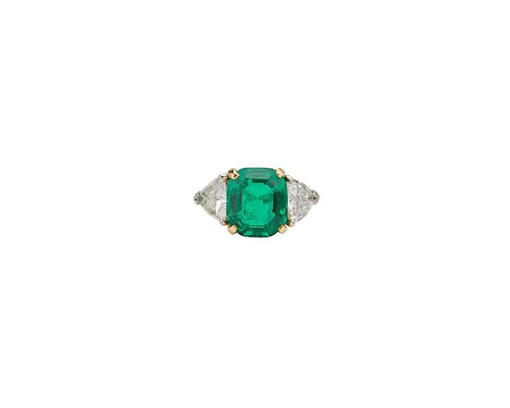 Appraisal: Platinum Emerald and Diamond Ring Platinum Emerald and Diamond Ring