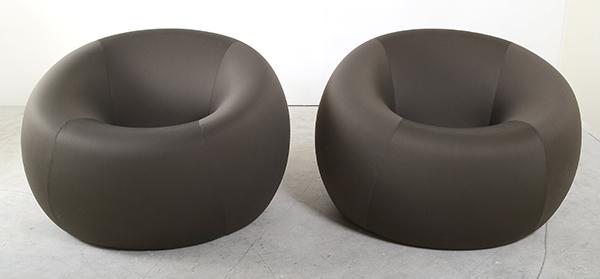 Appraisal: GAETANO PESCE born A PAIR OF UP CHAIRS designed GAETANO