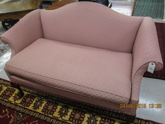 Appraisal: CHIPPENDALE STYLE SETTEE made by Hickory Chair Co North Carolina