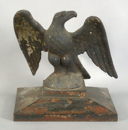 Appraisal: Cast iron architectural ornament in the form of an eagle