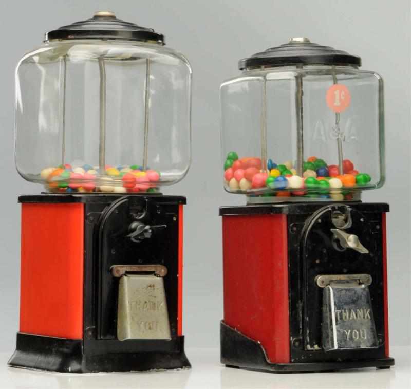 Appraisal: Lot of Gum Ball Machines s to s Includes one