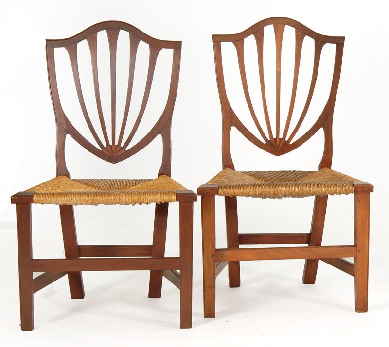 Appraisal: PAIR OF NEW ENGLAND COUNTRY HEPPLEWHITE SIDE CHAIRS Late th