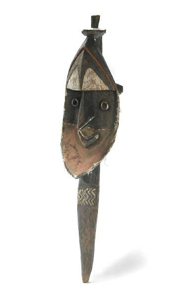 Appraisal: A Washkuk area yena figure Papua New Guinea length in