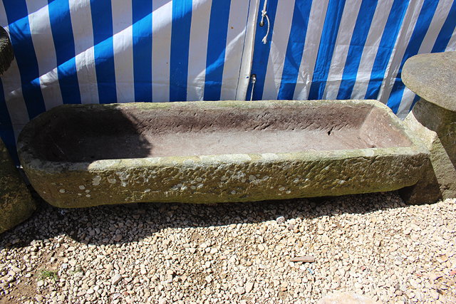 Appraisal: AN ANTIQUE LONG STONE TROUGH cm x cm