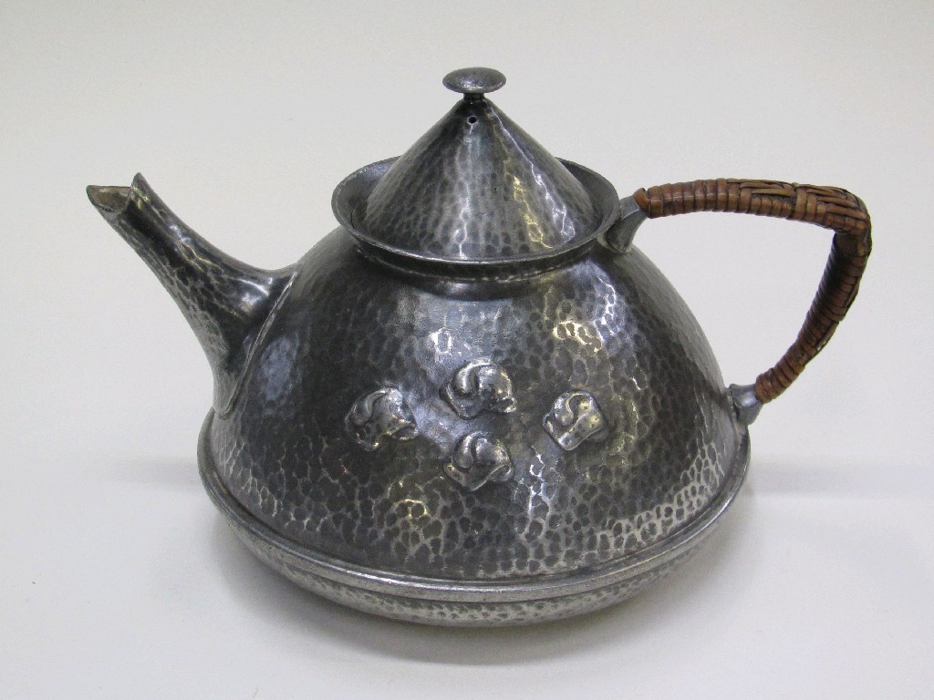 Appraisal: Archibald Knox 'Tudric' pewter teapot no