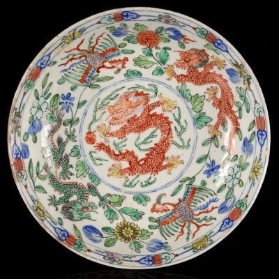 Appraisal: A Worcester saucer dish circa after a Chinese famille verte