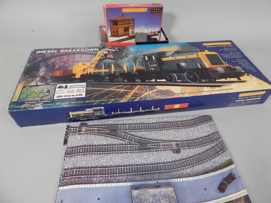 Appraisal: Various items relating to Hornby Railways to include diesel breakdown