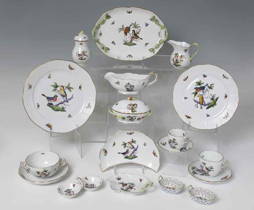 Appraisal: HEREND ''ROTHSCHILD BIRD'' FINE CHINA SERVICE piece total pieces in