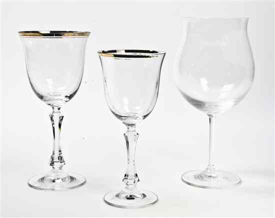 Appraisal: A Set of Thirteen Wine Glasses together with gilt rim