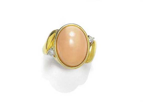 Appraisal: CORAL AND BRILLIANT-CUT DIAMOND RING Yellow gold Casual-decorative ring the