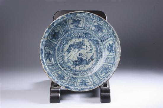 Appraisal: CHINESE SWATOW BLUE AND WHITE PORCELAIN SHALLOW BOWL Ming Dynasty