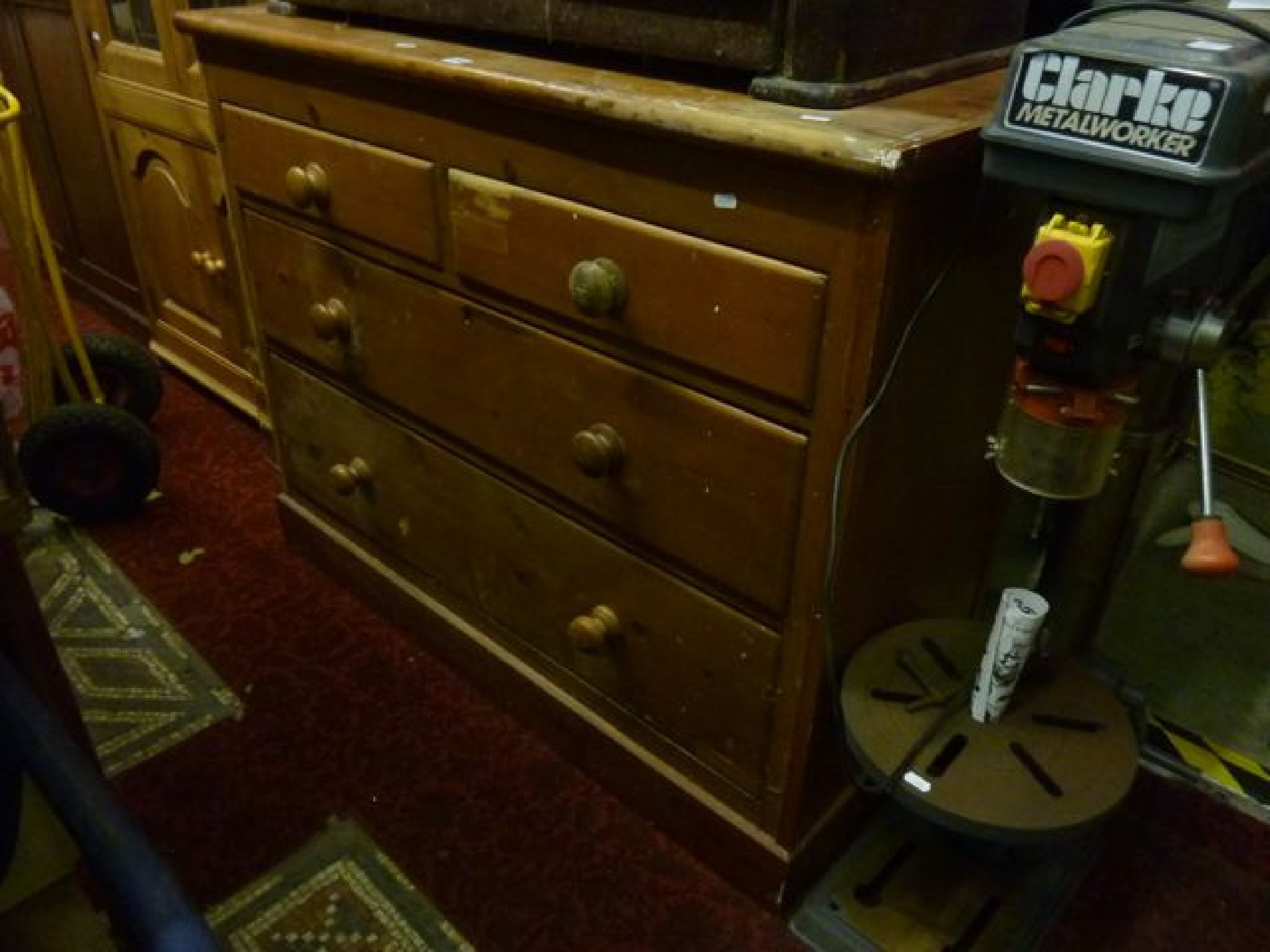 Appraisal: A broad pine chest of two long and two short