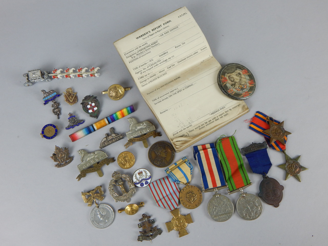 Appraisal: Various medals to include Royal commemorative medallions WWII medals Lincolnshire