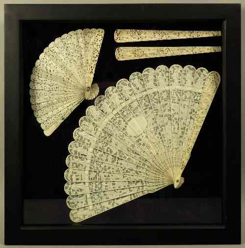 Appraisal: A Cantonese carved ivory brise fan decorated with figures in