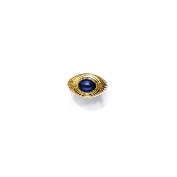 Appraisal: A SAPPHIRE AND GOLD RING BOUCHERON Yellow gold g Casual