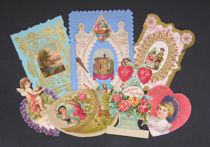 Appraisal: Lot of Small Valentines Easel backed card in the shape