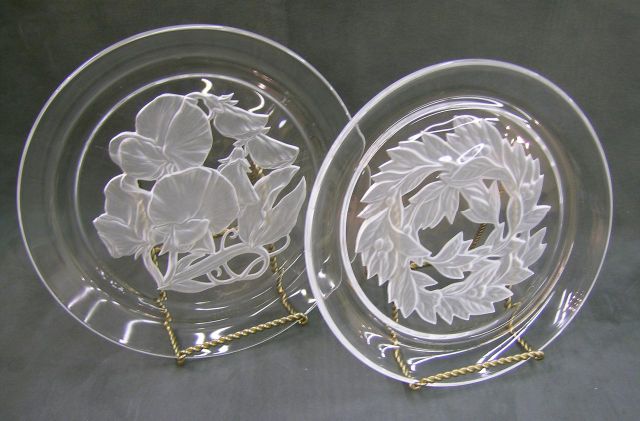 Appraisal: Set of ten frosted etched glass dessert plates with leaf