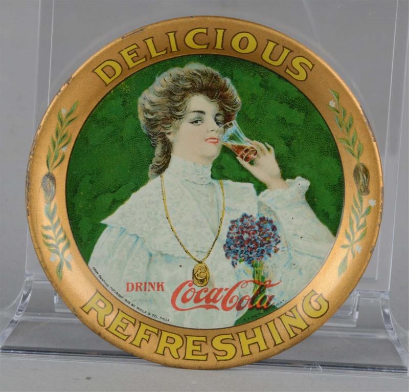 Appraisal: Vintage Coca Cola Round Tip Tray This is an old