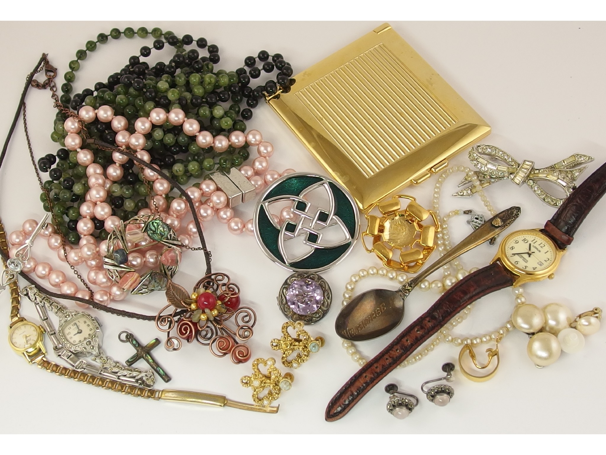 Appraisal: A collection of vintage costume jewellery and watches