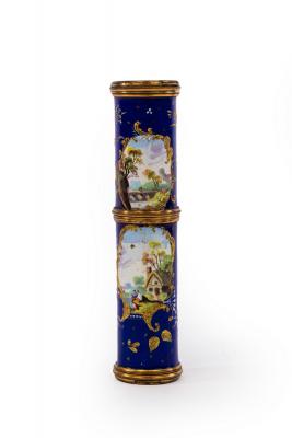 Appraisal: An early th Century enamel monocular with vignette of flowers