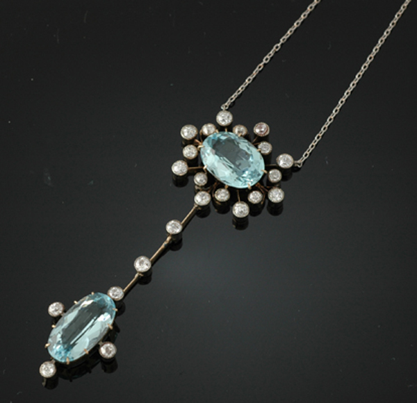 Appraisal: An Edwardian aquamarine and diamond pendant necklace Circa The central