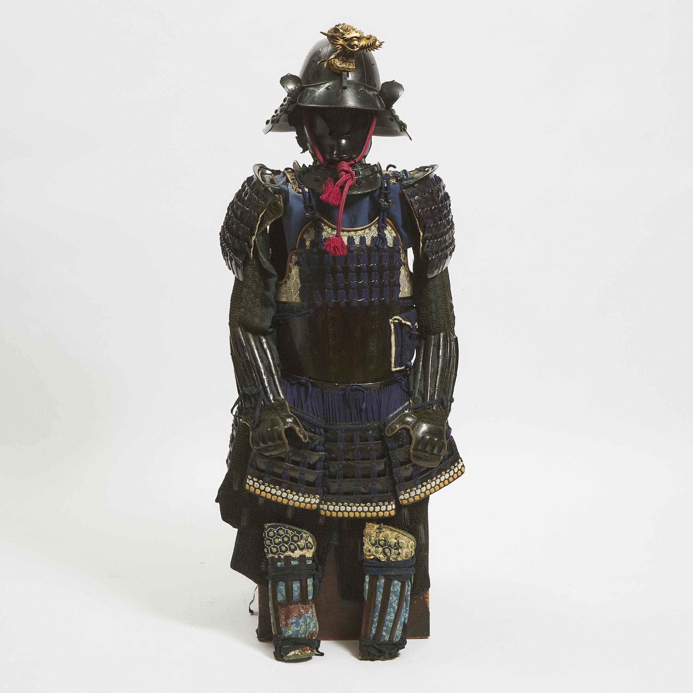 Appraisal: A Suit of Samurai Armour Yamaichi Tateage Dangae Dou Gusoku