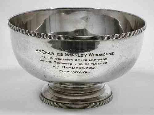 Appraisal: A George V silver circular rose bowl with reeded rim