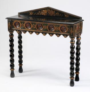 Appraisal: Aesthetic Movement japanned table th c Aesthetic Movement japanned console