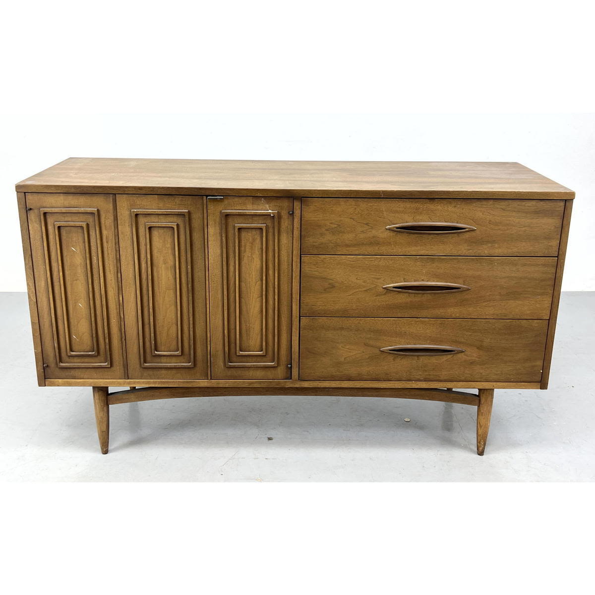 Appraisal: Broyhill credenza American Modern Walnut Sideboard Paneled Doors Dimensions H