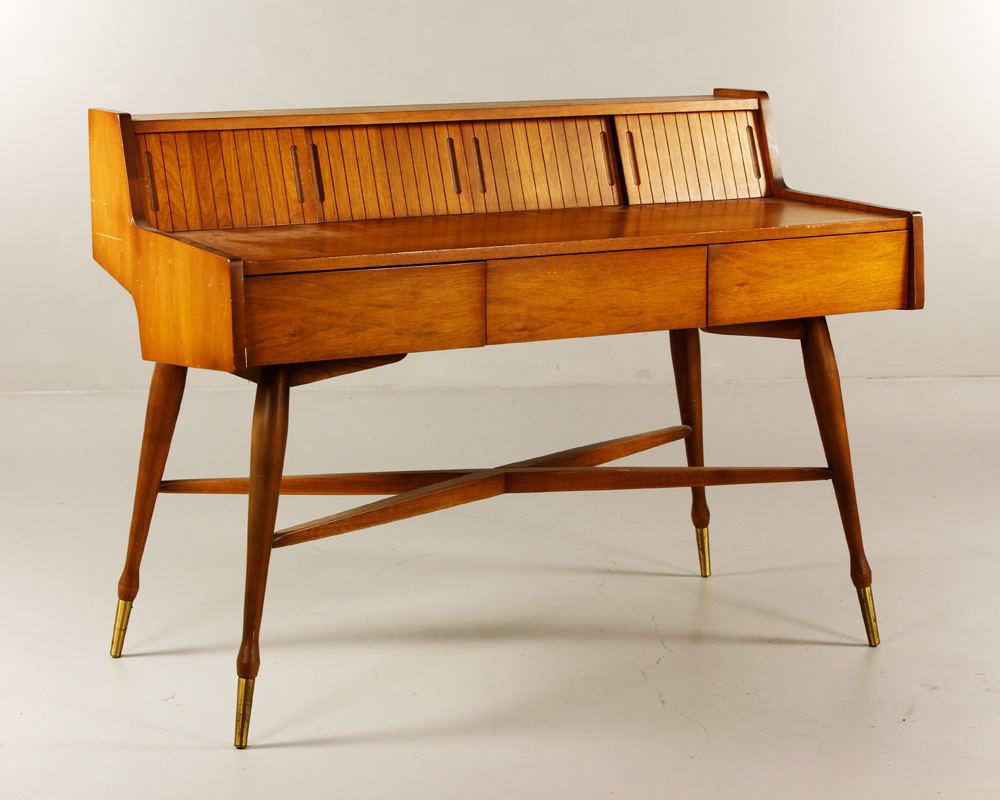 Appraisal: - Mainline by Hooker Mid Century Desk Mainline by Hooker