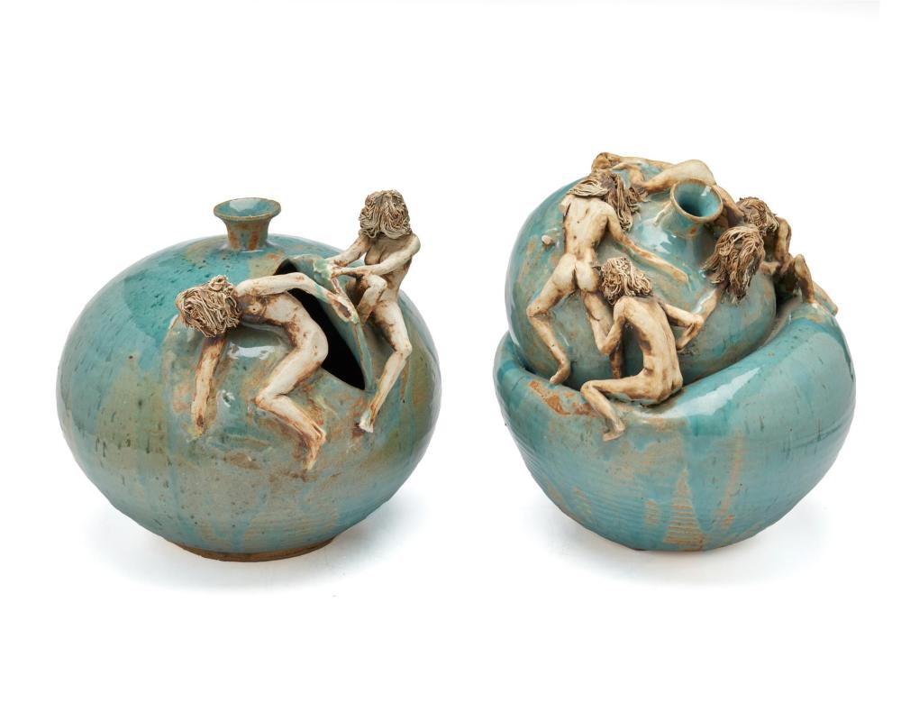 Appraisal: A PAIR OF STUDIO CERAMIC VESSELSA pair of studio ceramic