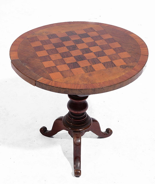 Appraisal: A VICTORIAN APPRENTICE MINIATURE GAMES TABLE the circular top with