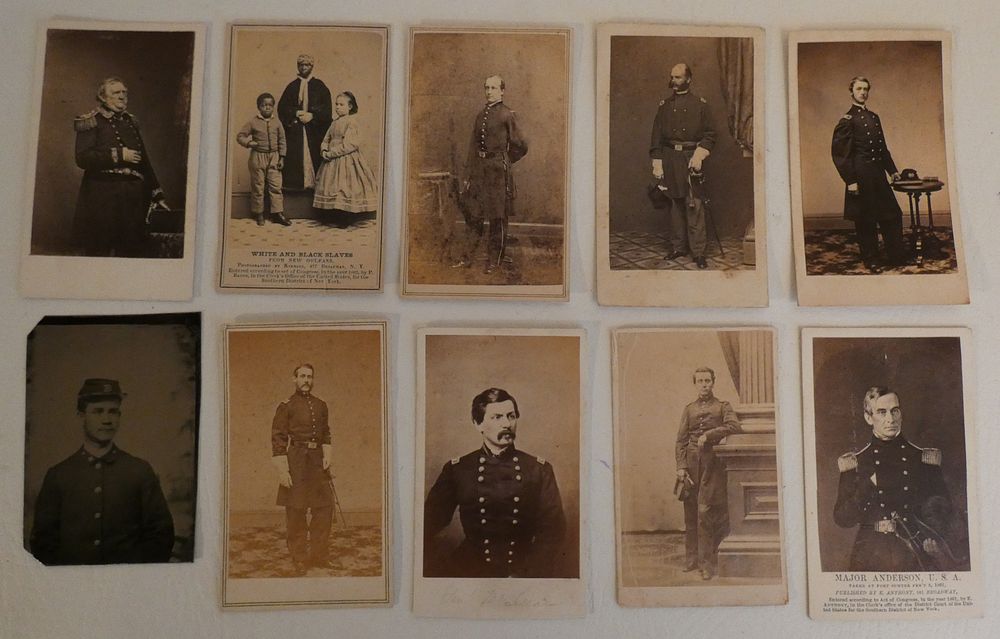 Appraisal: CIVIL WAR CDV'S ANTIQUE PHOTO ALBUMS Large group antique photos