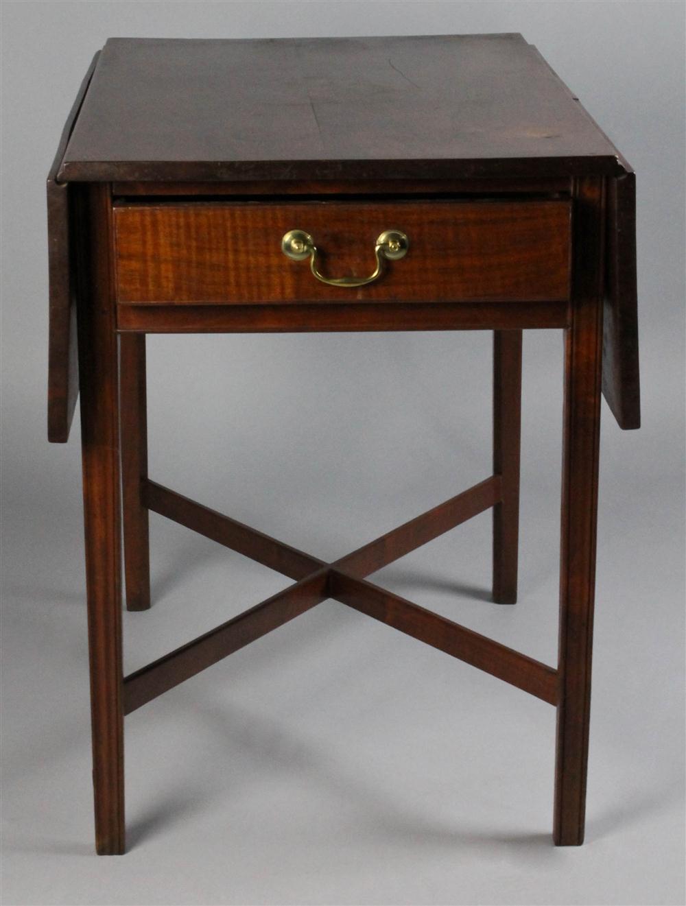 Appraisal: GEORGIAN MAHOGANY PEMBROKE TABLE having a rectangular form with drop