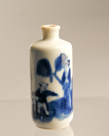 Appraisal: A th C Porcelain Snuff Bottle cylindrical with an underglaze