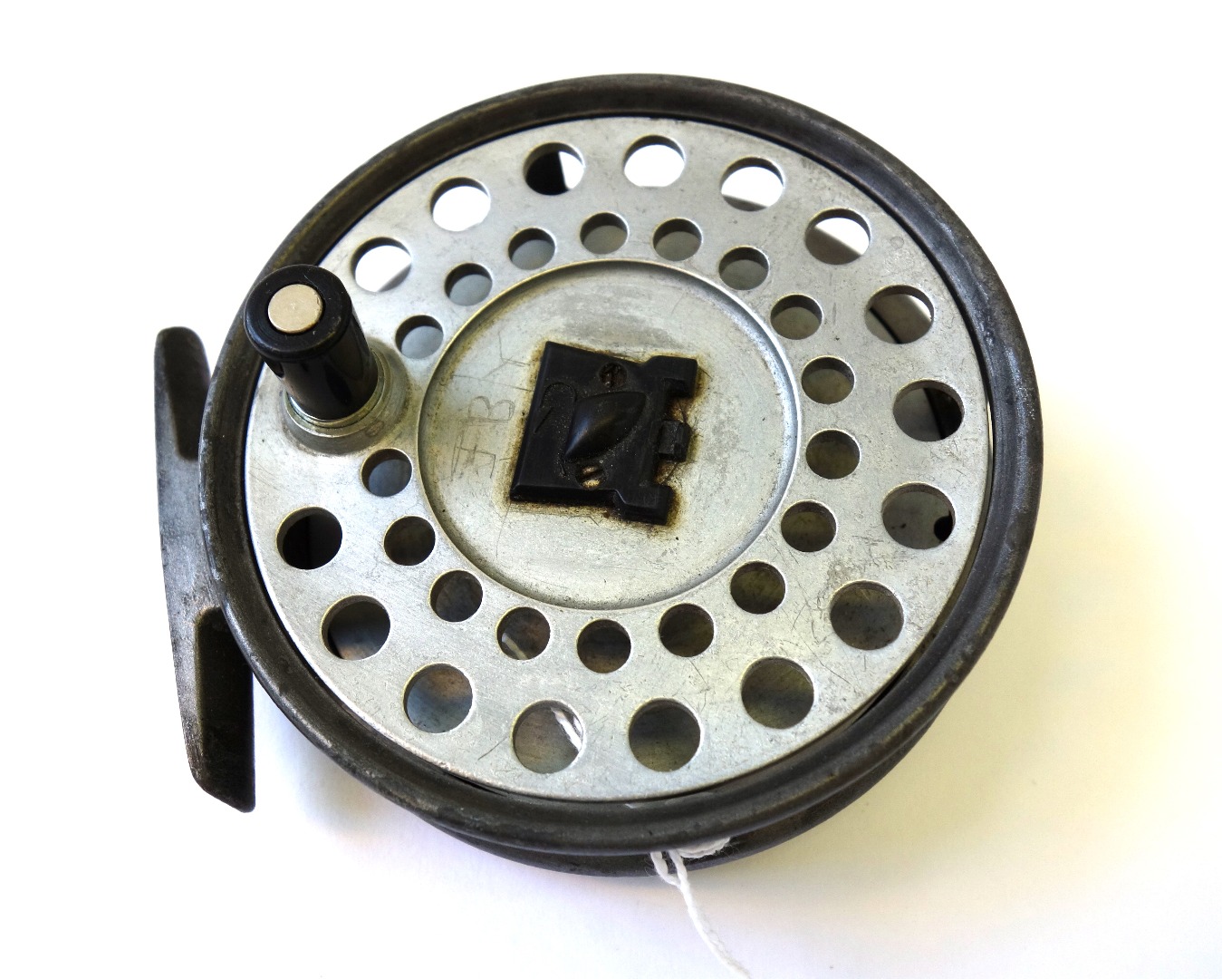 Appraisal: A Hardy 'Viscount ' inch fly fishing reel