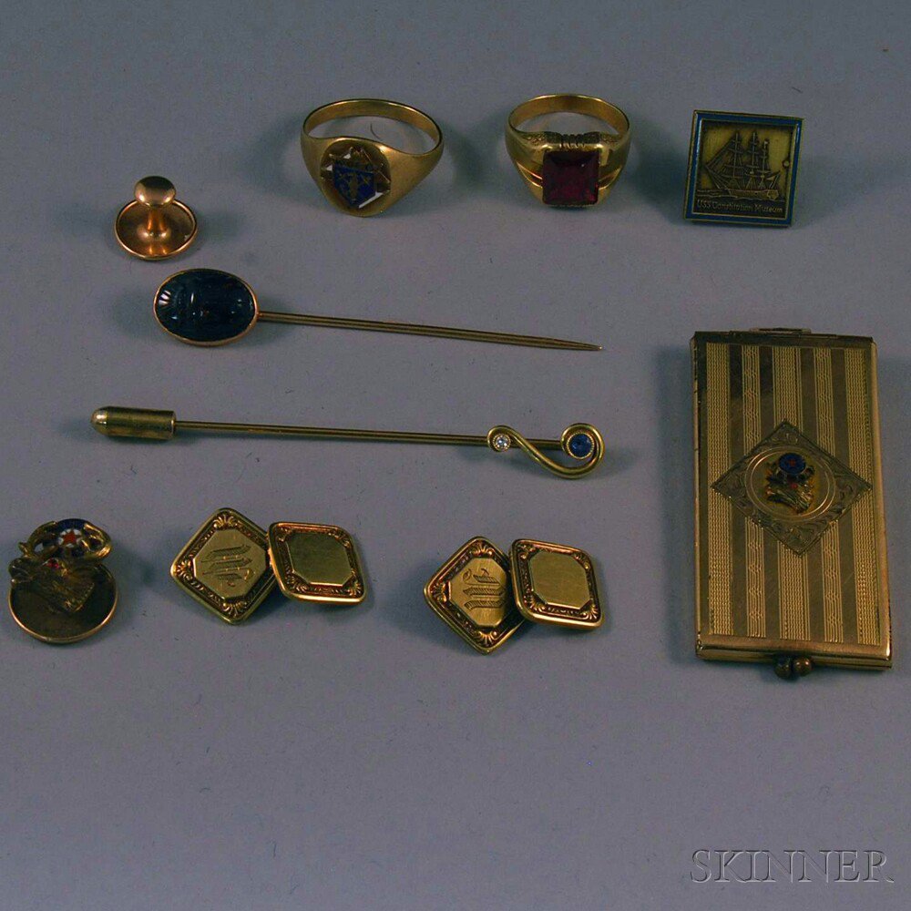 Appraisal: Small Group of Gentleman's Accessories including a pair of kt