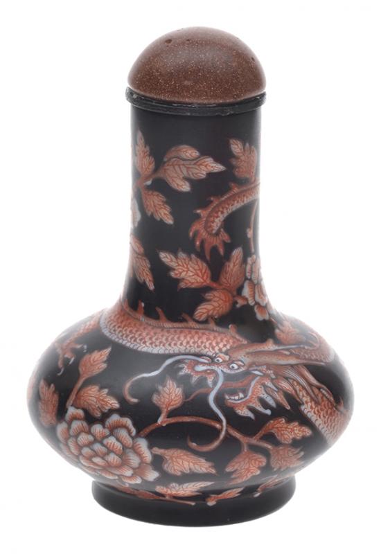 Appraisal: A JET SNUFF BOTTLE WITH GOLDSTONE STOPPER TH TH CENTURY