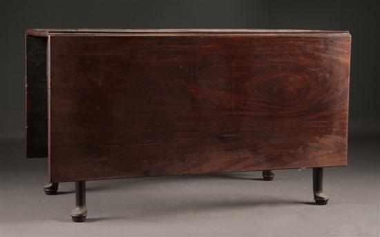 Appraisal: George II mahogany drop-leaf table mid th century in H