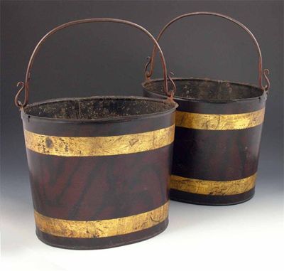 Appraisal: A pair of tole peinte buckets each with a swing