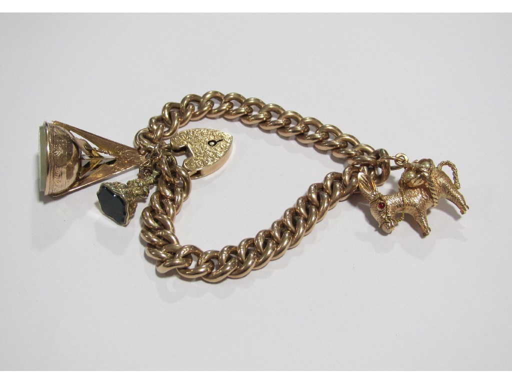 Appraisal: A Victorian ct gold curb link bracelet with embossed links