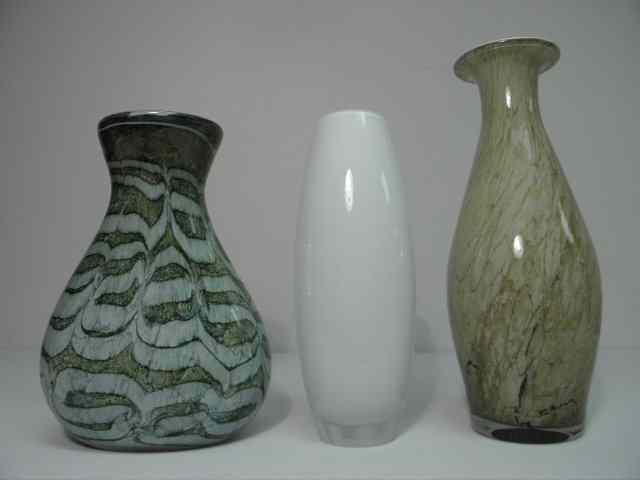 Appraisal: Lot of three Polish hand blown art glass vases Includes