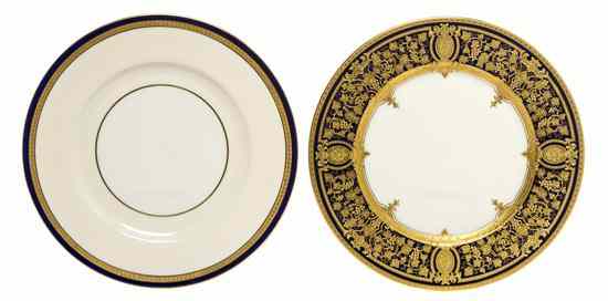 Appraisal: A Set of Lenox Service and Dinner Plates retailed by