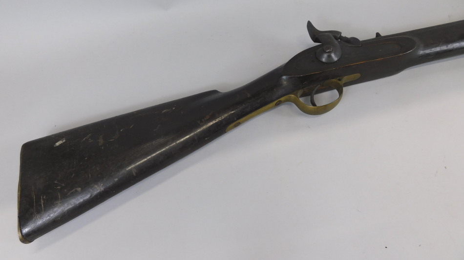 Appraisal: An Enfield muzzle loading rifle with associated ram rod stamped