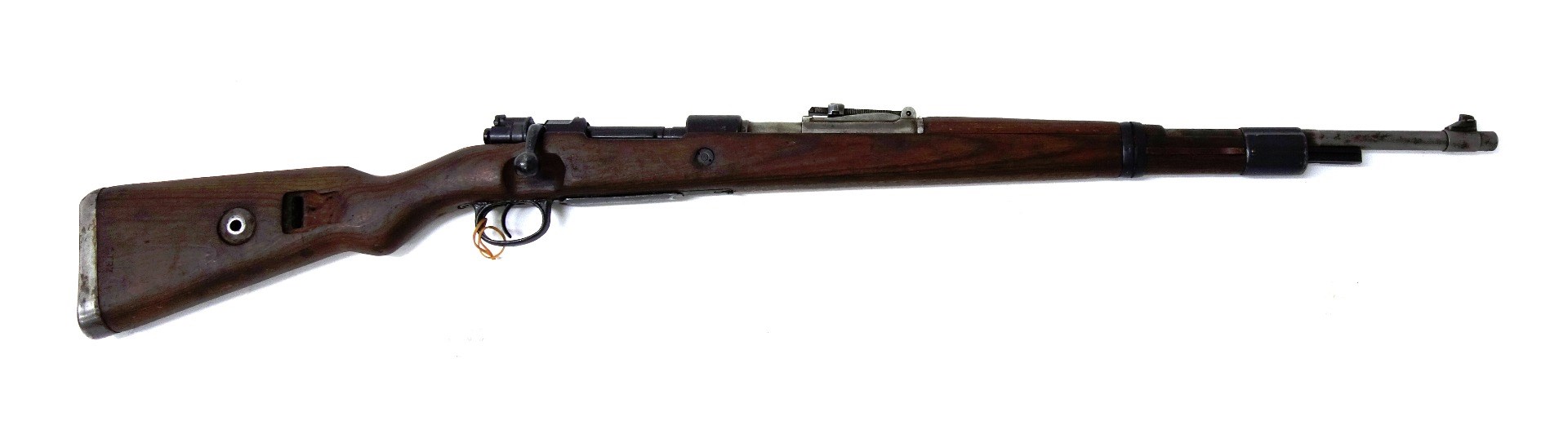 Appraisal: A mm German Mauser bolt action rifle with a cm