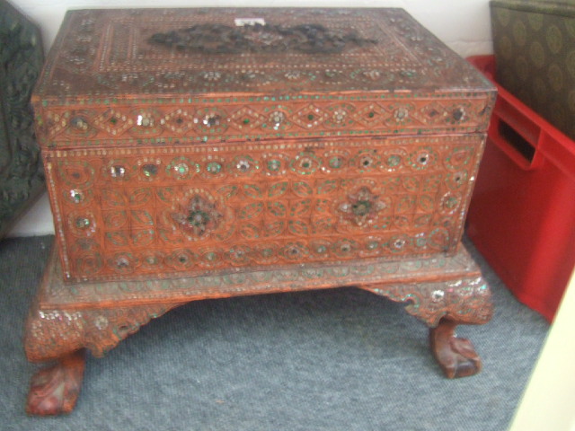 Appraisal: An Indian carved wood box and hinged cover of rectangular