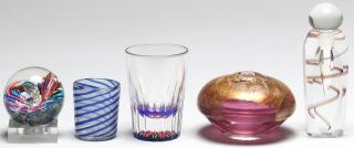 Appraisal: Pieces of Small Continental American Art Glass Comprising a Fire