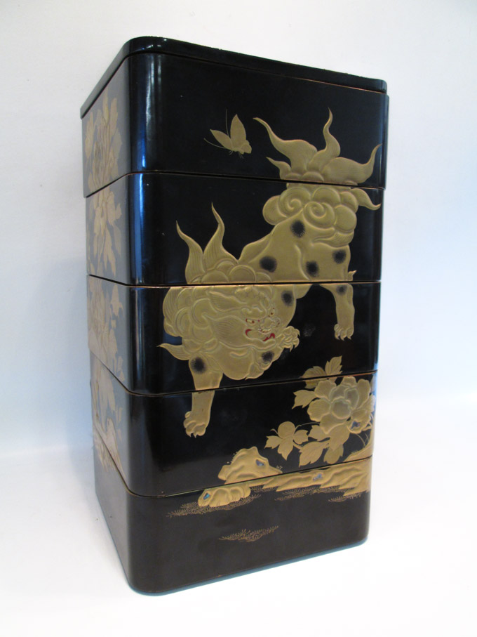 Appraisal: JAPANESE LACQUER FOOD STORAGE BOX with gold dragon and foliage