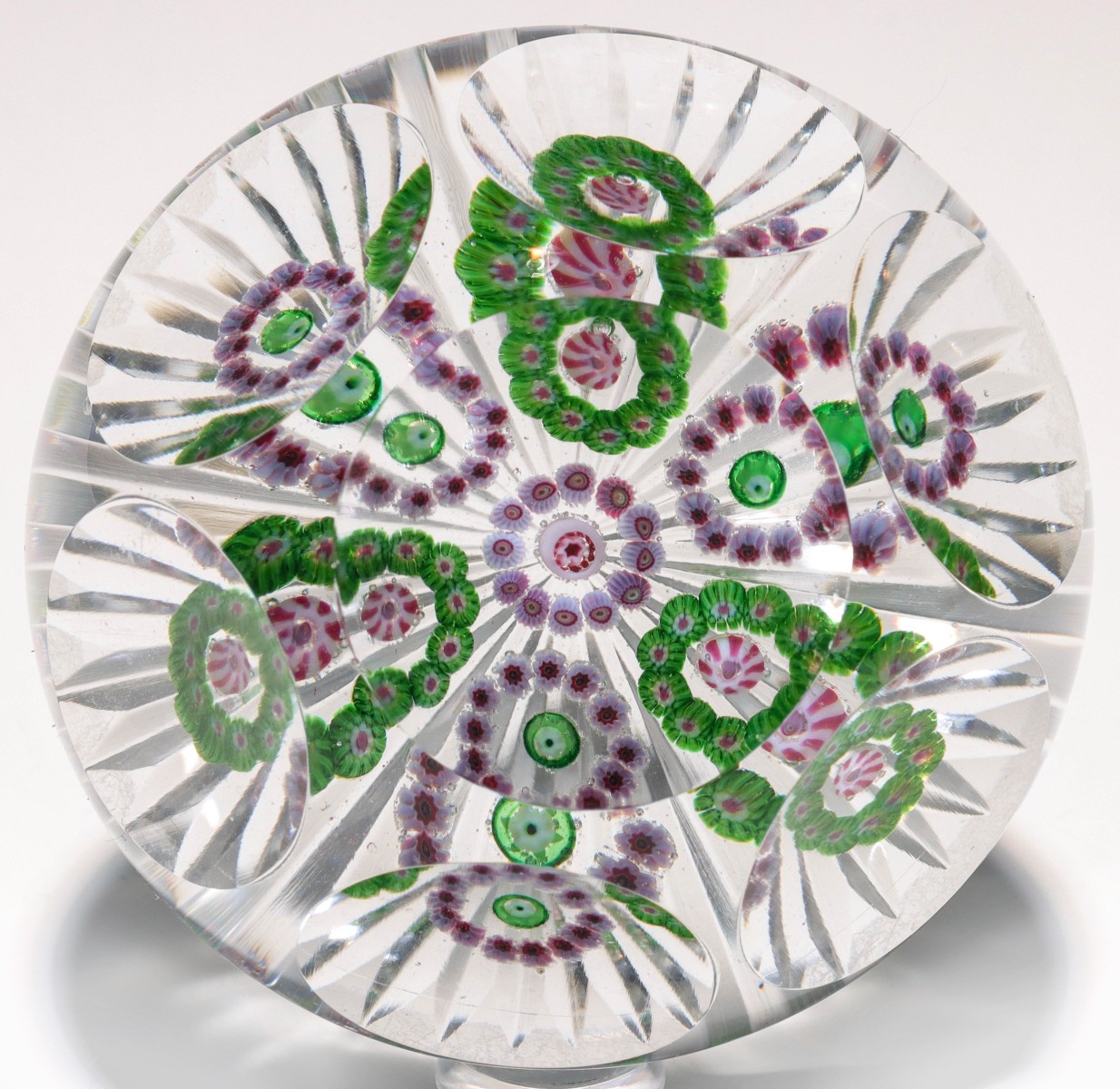 Appraisal: ANTIQUE FACETED BACCARAT PAPERWEIGHT W MILLEFIORI RINGSThe lovely antique Baccarat