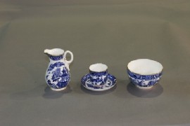 Appraisal: A part Royal Worcester tea set in a willow pattern